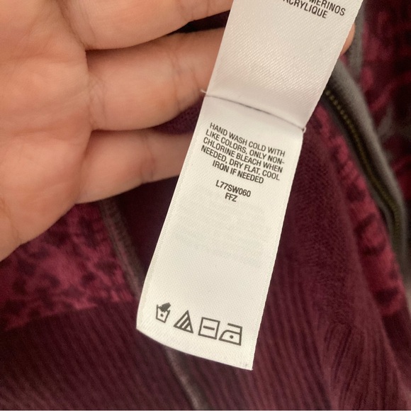 Cabela’s size Small Merino Acrylic Purple Fair Isle Full Zip Up Cardigan - Picture 9 of 11